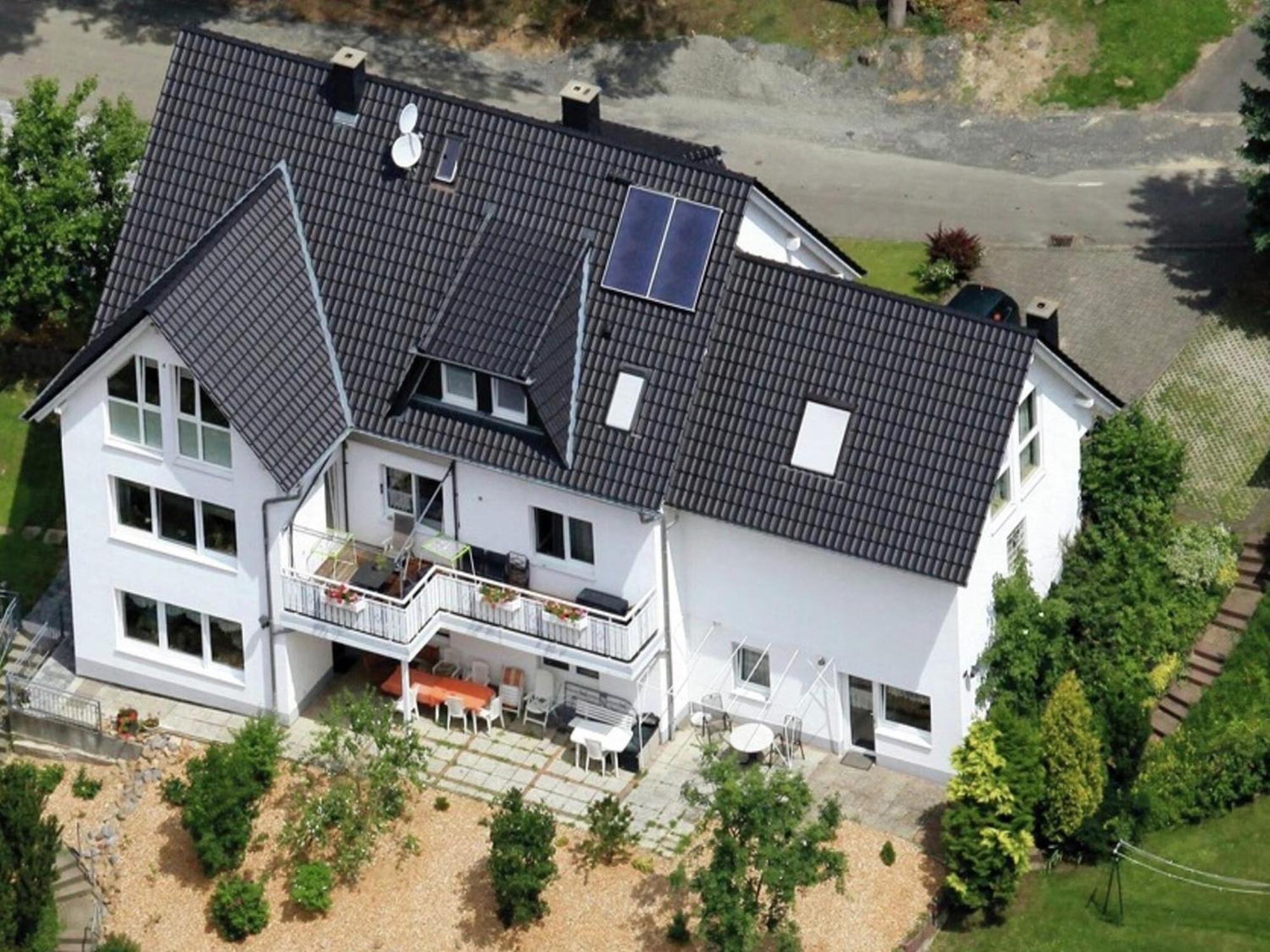 Large Detached Holiday Home In Hesse With Private Garden And Terrace Хомберг Екстериор снимка