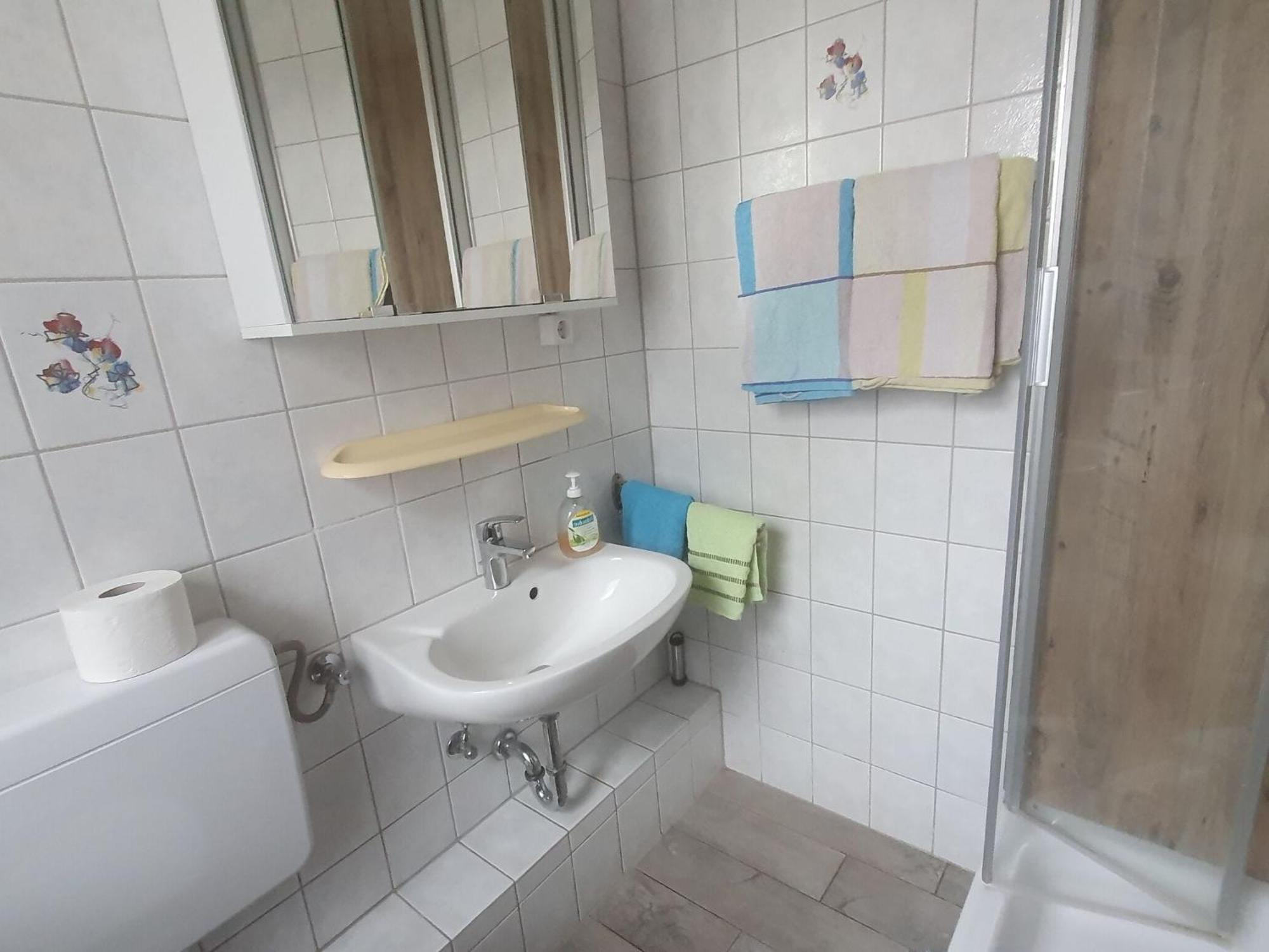 Large Detached Holiday Home In Hesse With Private Garden And Terrace Хомберг Екстериор снимка