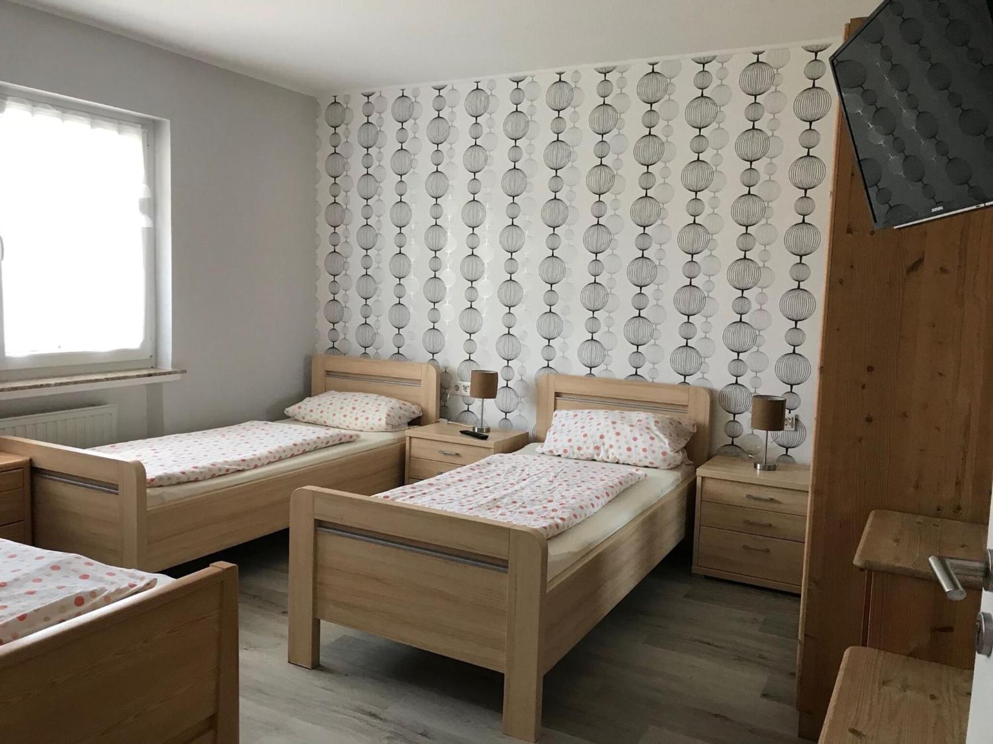 Large Detached Holiday Home In Hesse With Private Garden And Terrace Хомберг Екстериор снимка